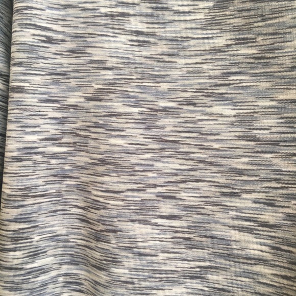 Athleta Mendoza 1/2 Zip Running Shirt Thumb Holes Space Dye Gray/Blue Size Small - Picture 9 of 16